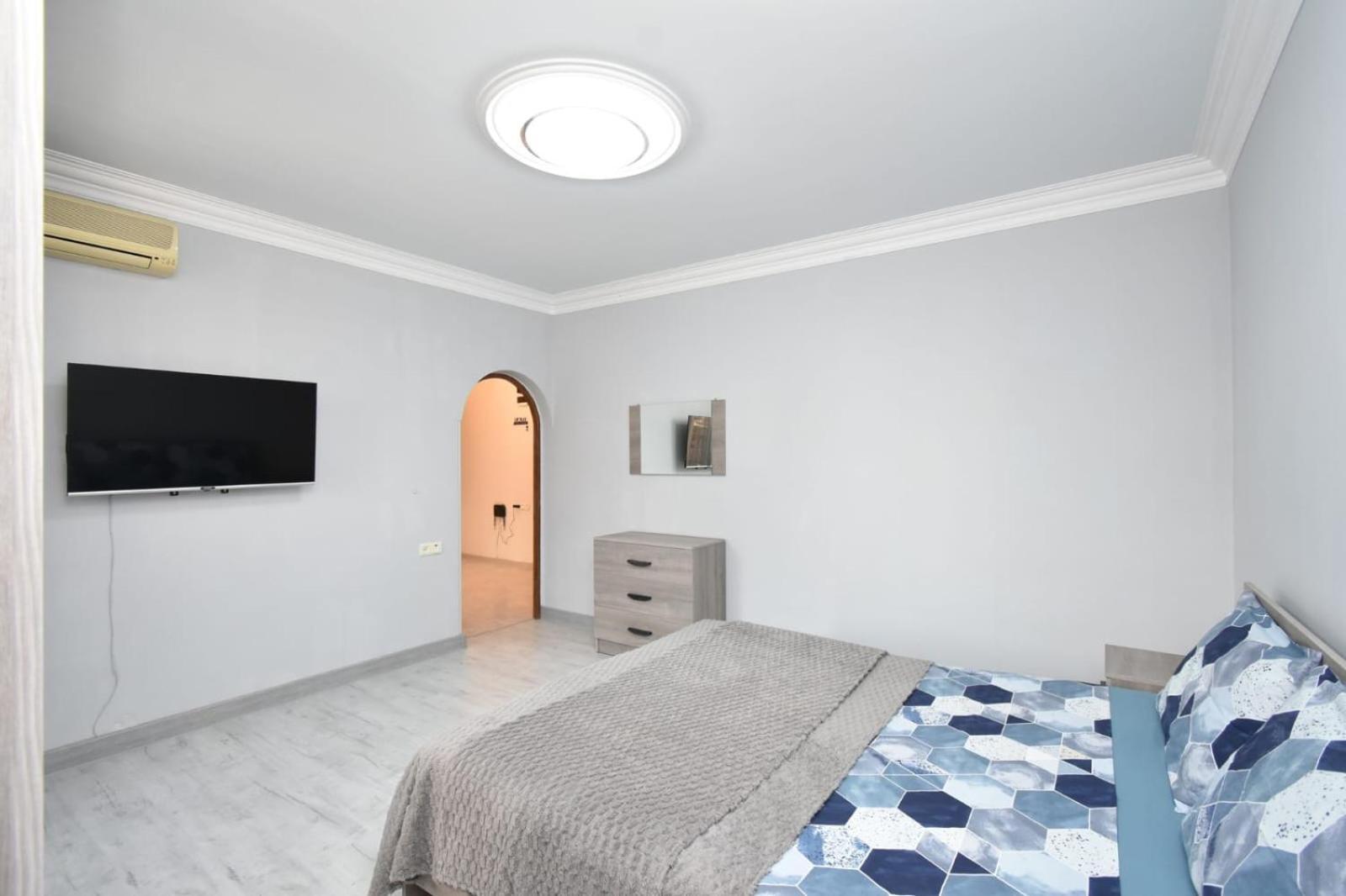 Luxury Spacious Apartment On Saryan Street.Centre Jerevan Buitenkant foto