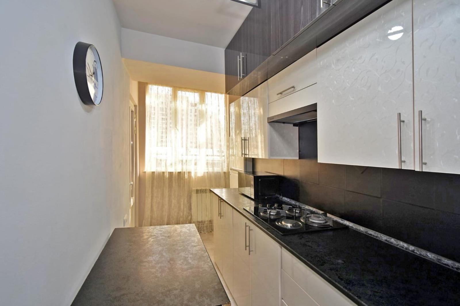 Luxury Spacious Apartment On Saryan Street.Centre Jerevan Buitenkant foto
